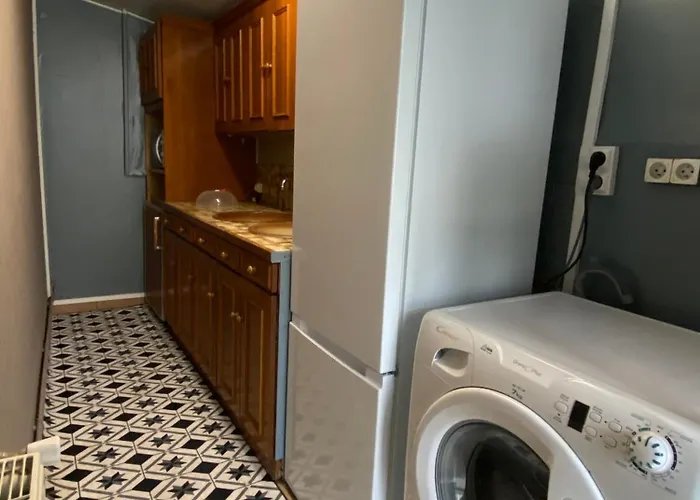 La Maison Des Copains, Garage Et Wifi